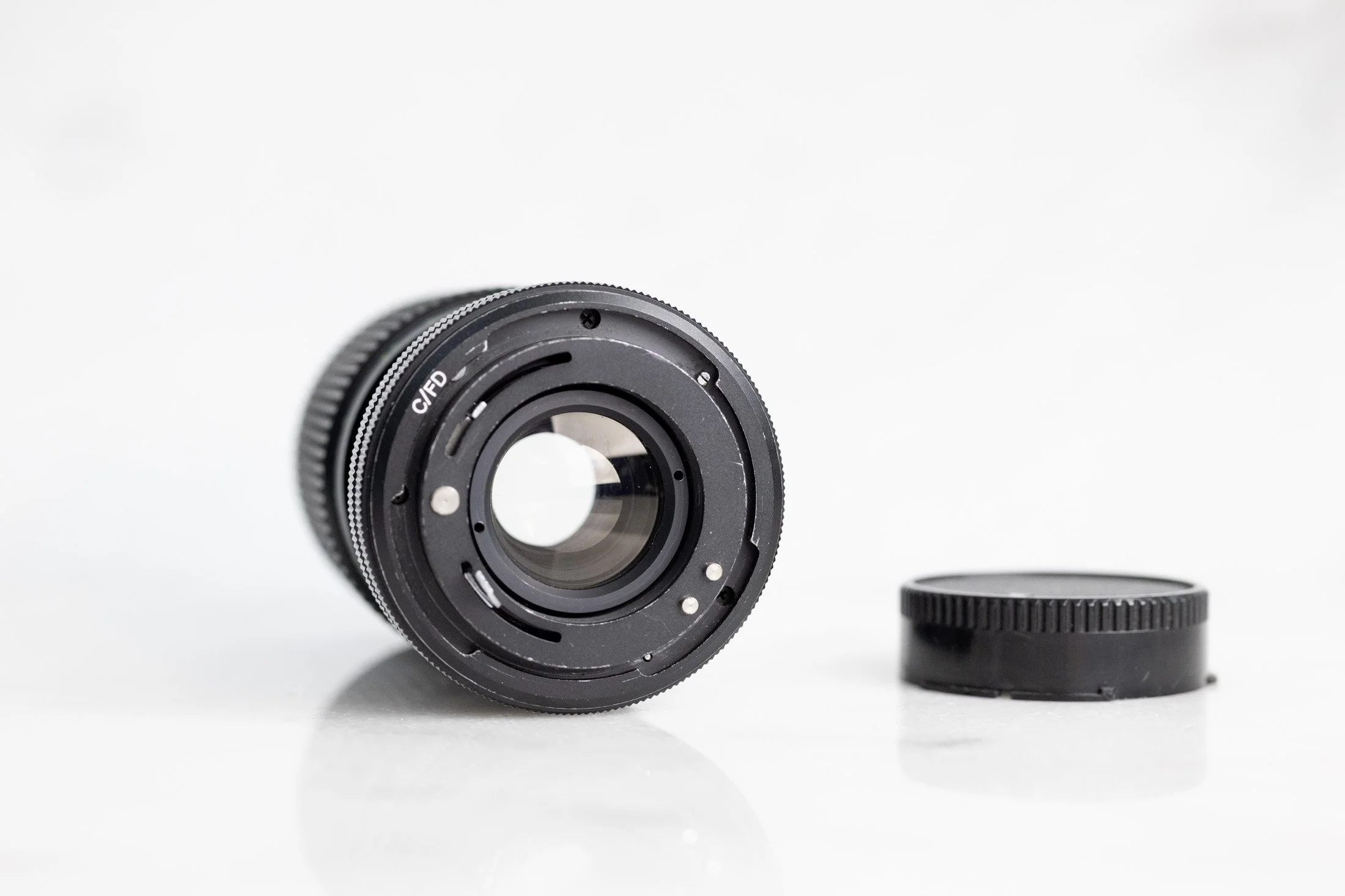 Canon FTb 十 canon zoom lens FD 70-150mm Canon Zoom Lens FD 70-150mm F/3.8 by Vivitar with Rear Cap